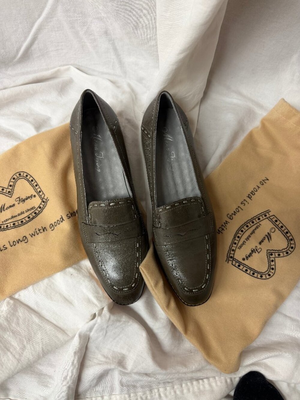 Mona Flying Handmade Loafers 9 NWOT